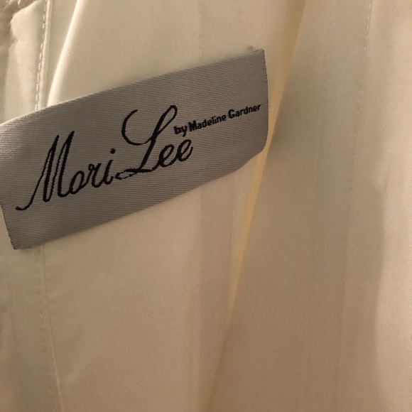 Mori Lee wedding dress - Picture 5 of 7